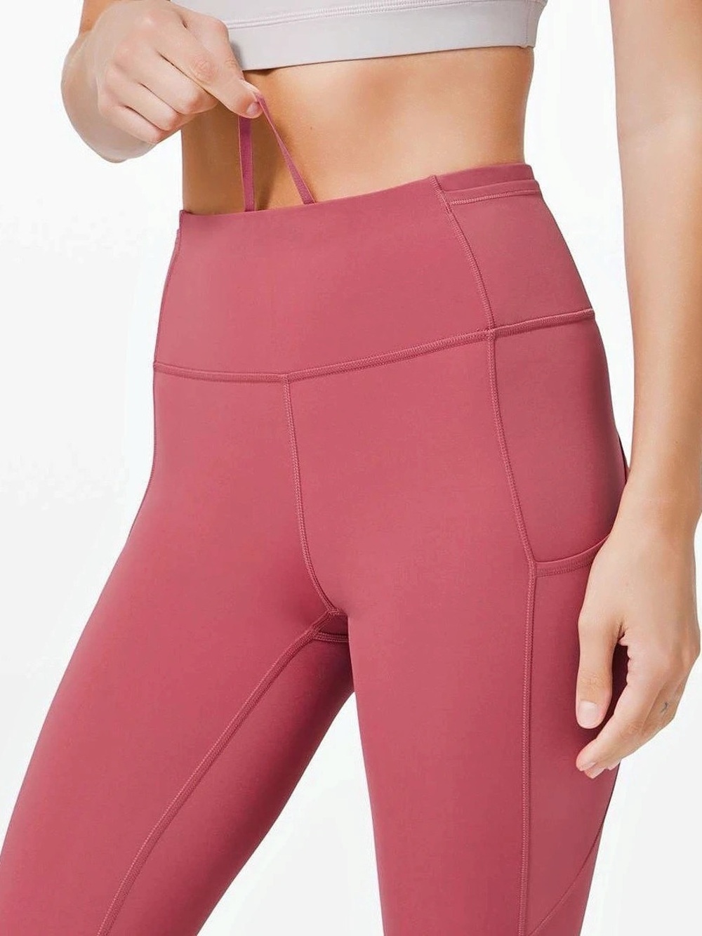 Lululemon /// Women’s Fast and Free Tights - Size 8